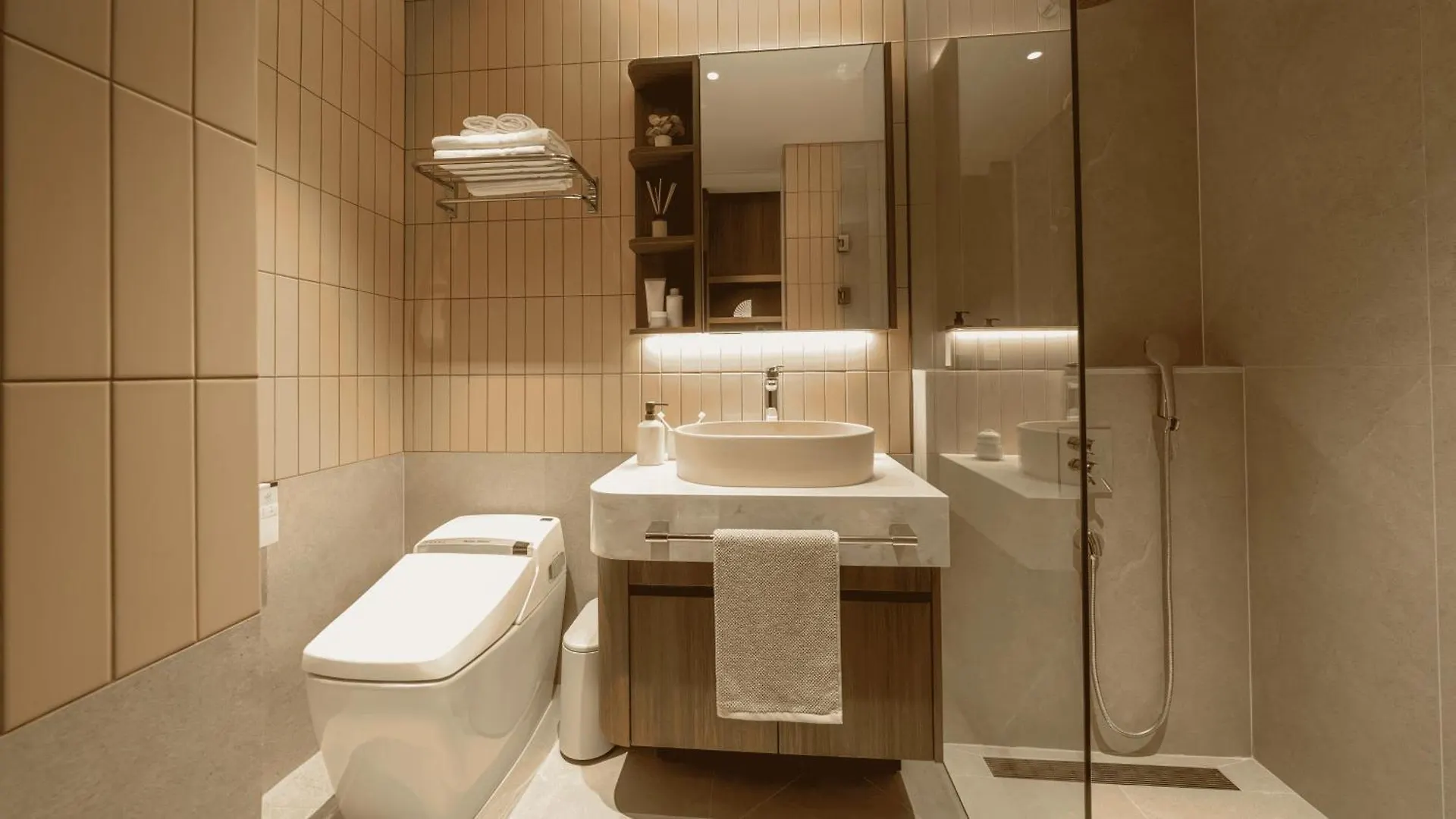 Weave Suites - Sunyu Parkside Soul Aparthotel