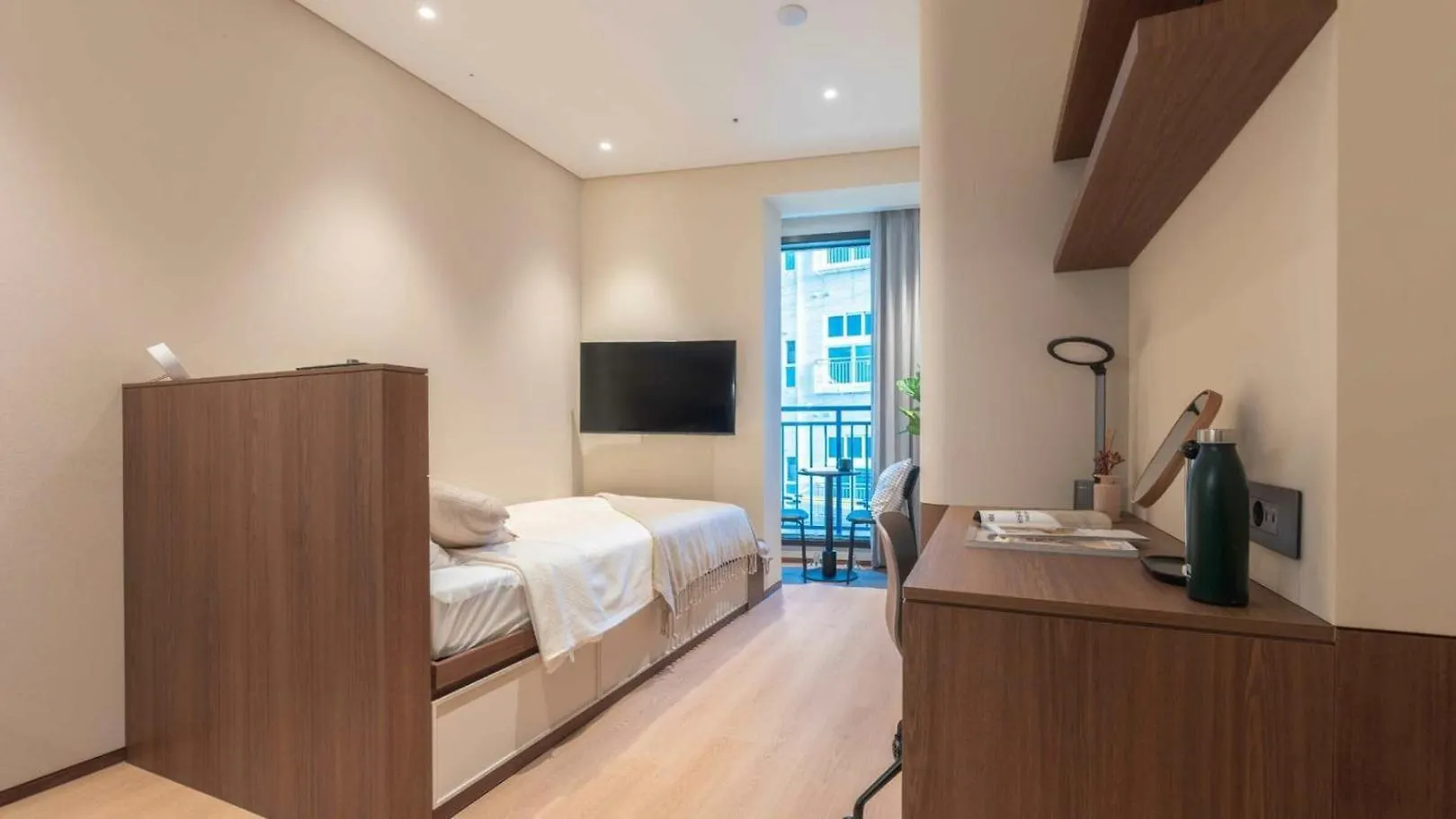 Weave Suites - Sunyu Parkside Soul Aparthotel